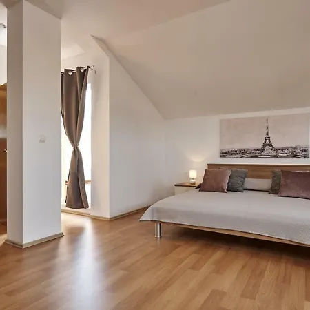 Buonocore * Τρογκίρ